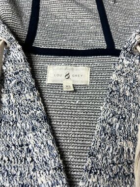 Lou & Grey Navy & Cream Bouclé Hoodie – XS Oversized Cozy Chic